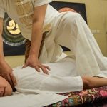 Qu’est-ce que le massage thaï? Le massage thaïlandais est-il du yoga?